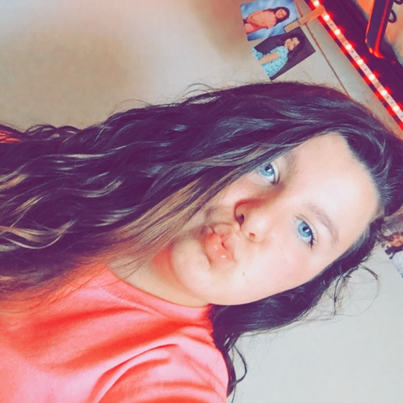 Meet your Posher, Gracie - Picture 1 of 1